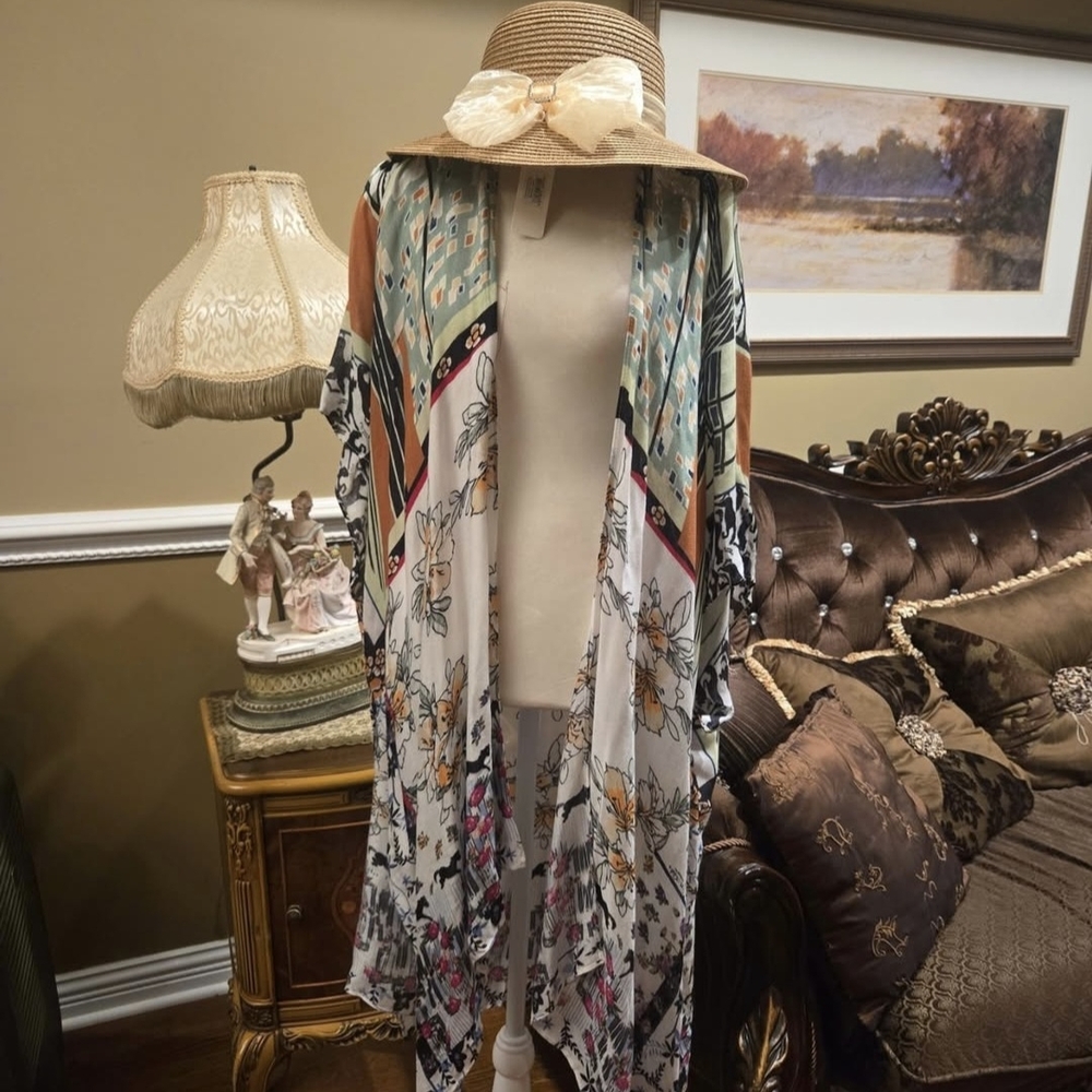Floral Multicolor Kimono with Hat